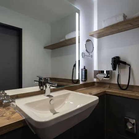 酒店 加米施帕滕基兴美居酒店