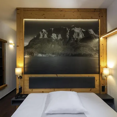 加米施帕滕基兴美居酒店 4*