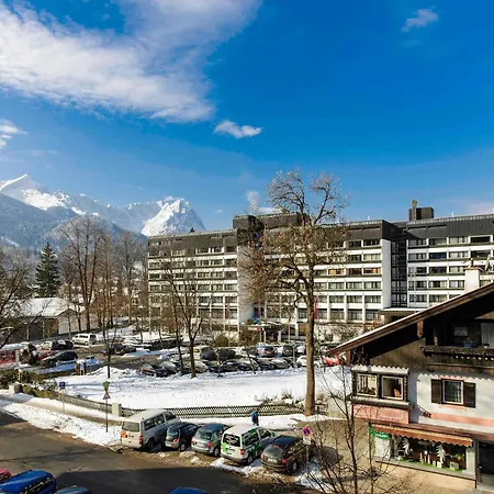 Sunday Hotel Garmisch Partenkirchen Hotel 4*
