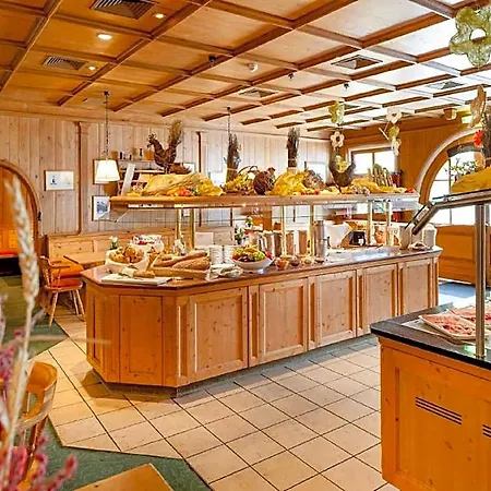 Sunday Partenkirchen Hotel