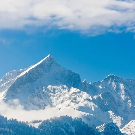 Szálloda Sunday Partenkirchen 4*
