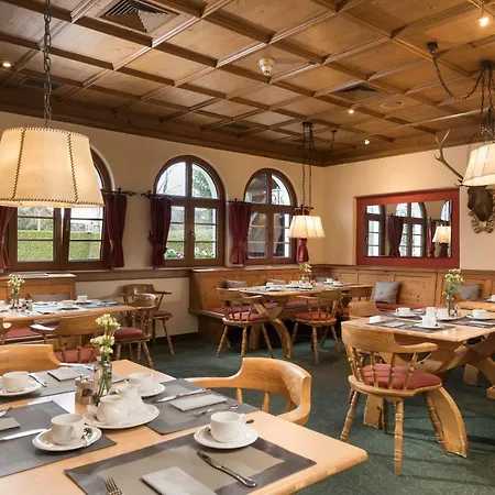 加米施帕滕基兴美居酒店 加爾米施-帕滕基興